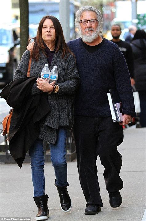 how old is dustin hoffman's wife